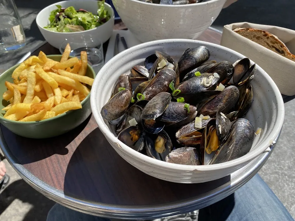 Moules Marinières Frites